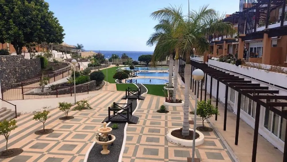 شقة Ocean Breeze Retreat سان ميغيل ذي أبونا 0*,  إسبانيا